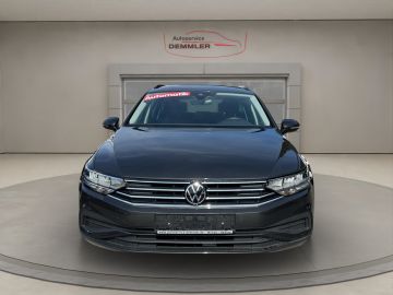 Volkswagen Passat - 2