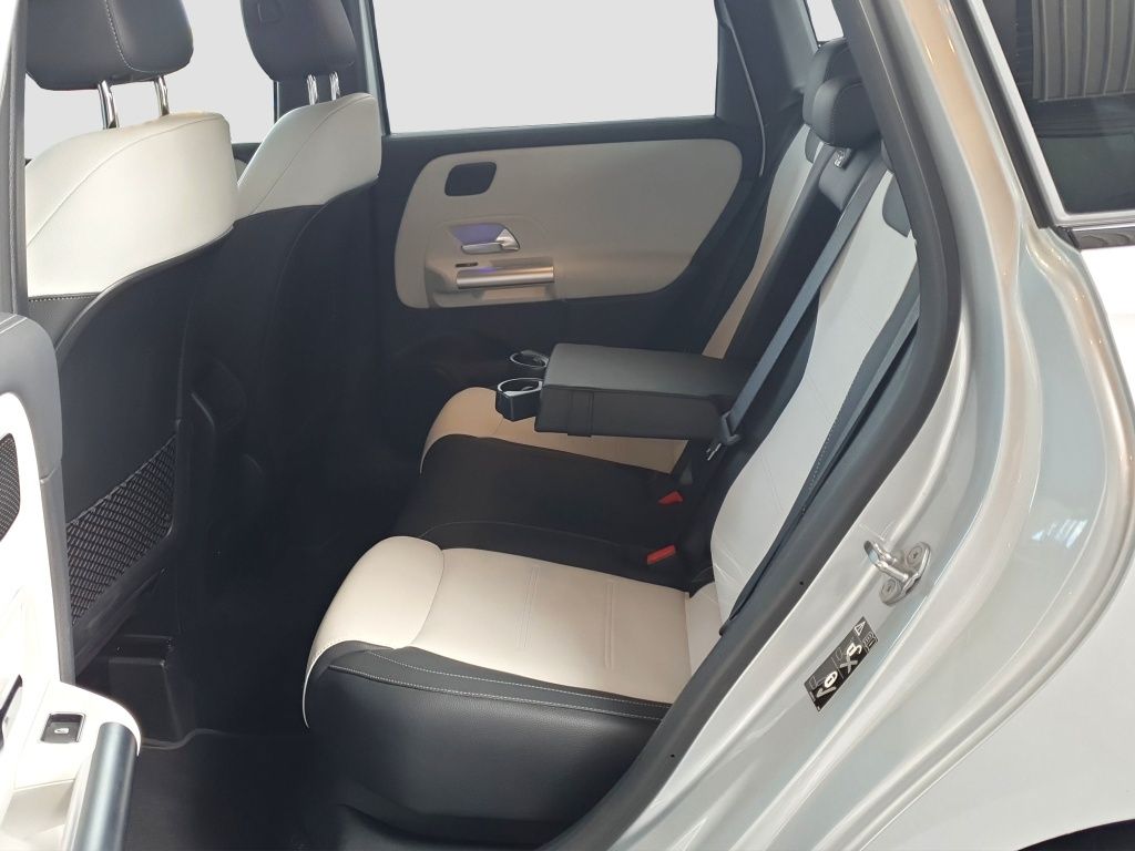 Fahrzeugabbildung Mercedes-Benz B 250 e AMG Line*Night Paket*el. Heckklappe