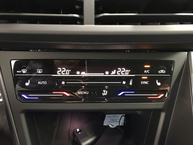 Taigo R-Line 1.5 TSI DSG*4J. Garantie*AHK*