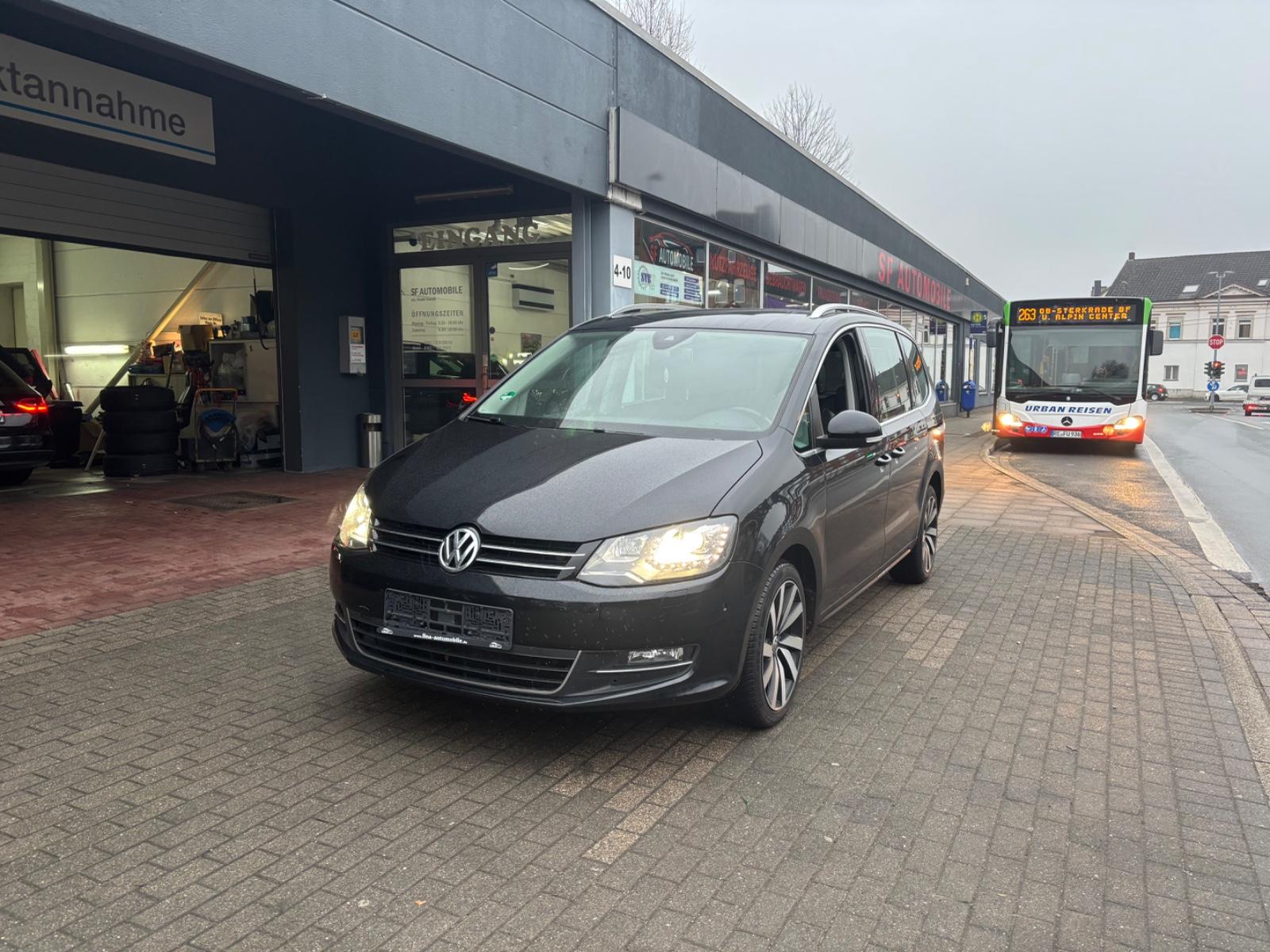 Volkswagen Sharan Highline BMT *DSG*Vollleder*STANDHZG*