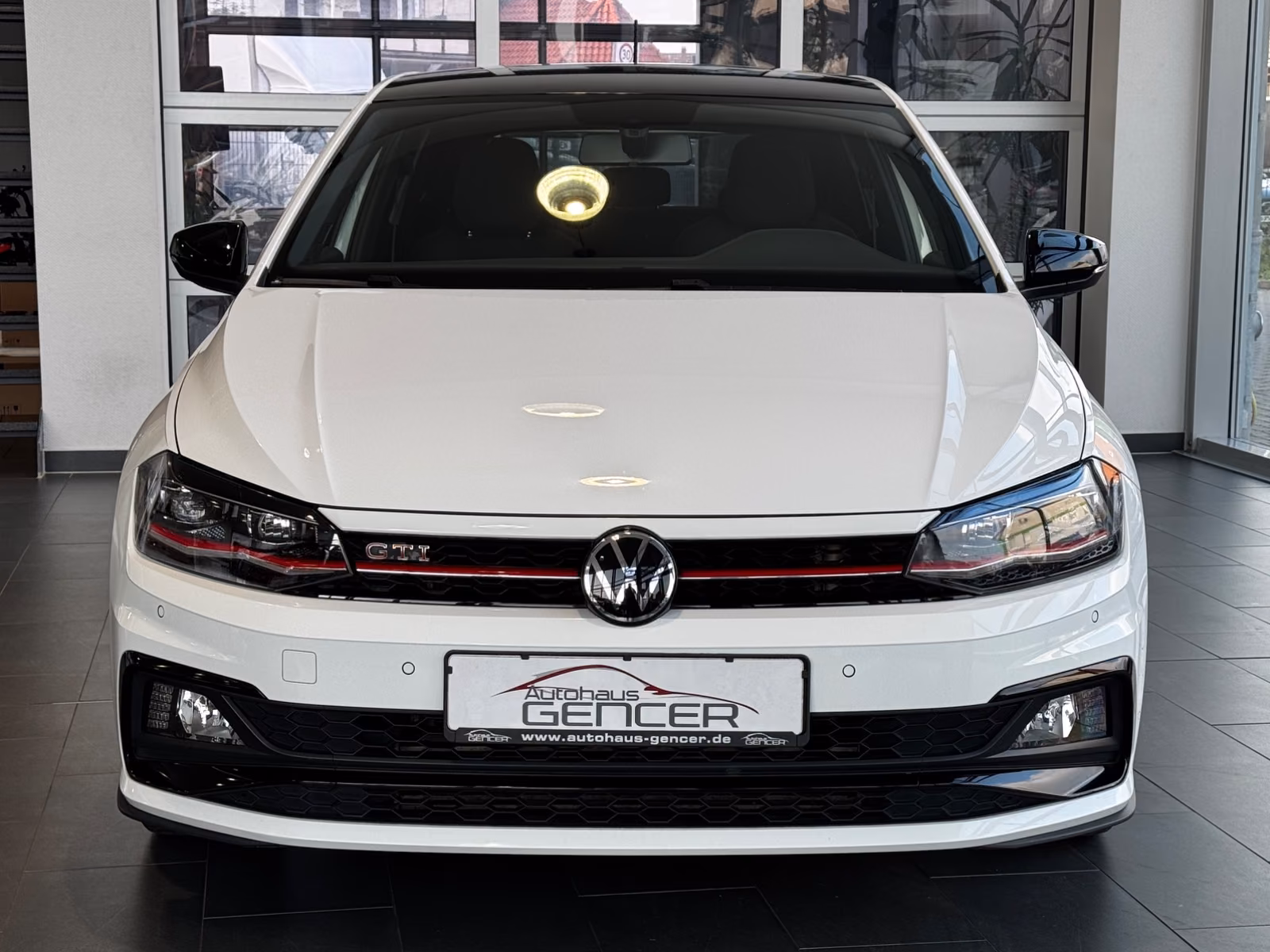 Volkswagen Polo VI GTI  2.0"LED/Sitzhzg./Scheckheft/Navi"