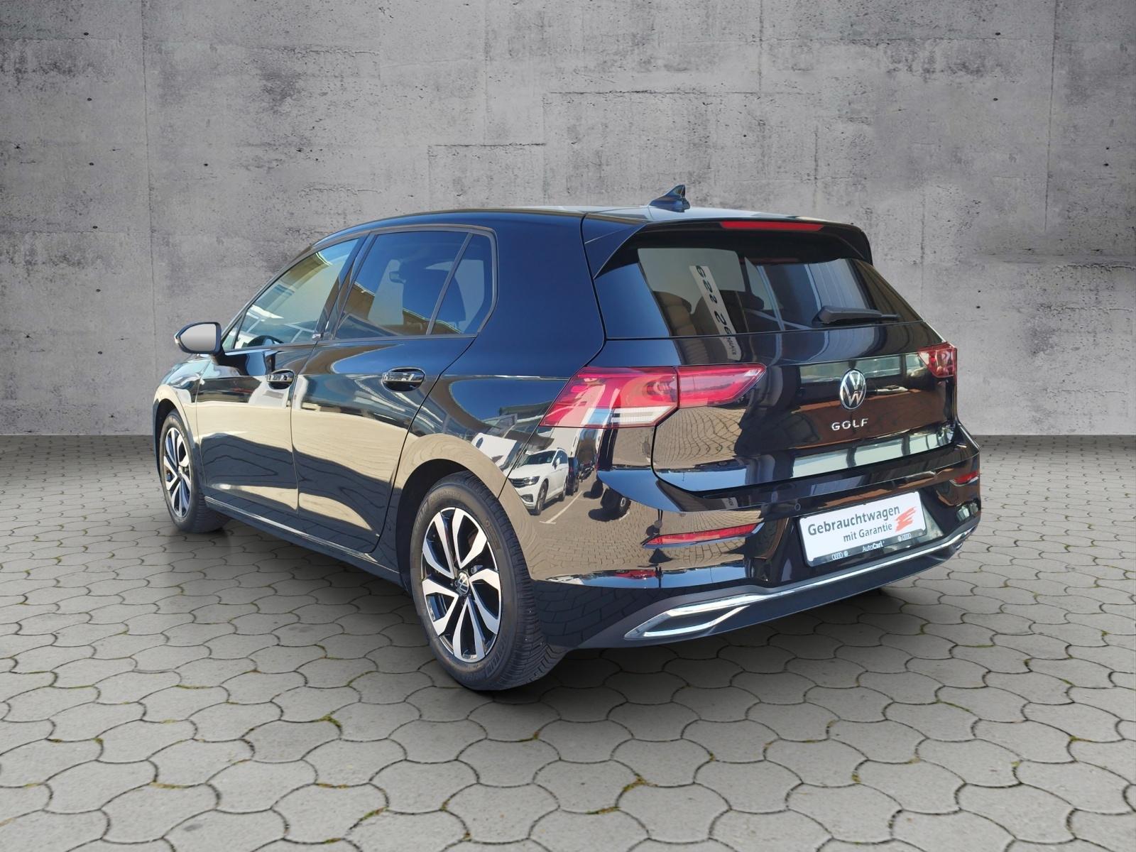 Volkswagen Golf VIII Active 1.5 TSI AHK/ACC/LED+/NAV/SHZ