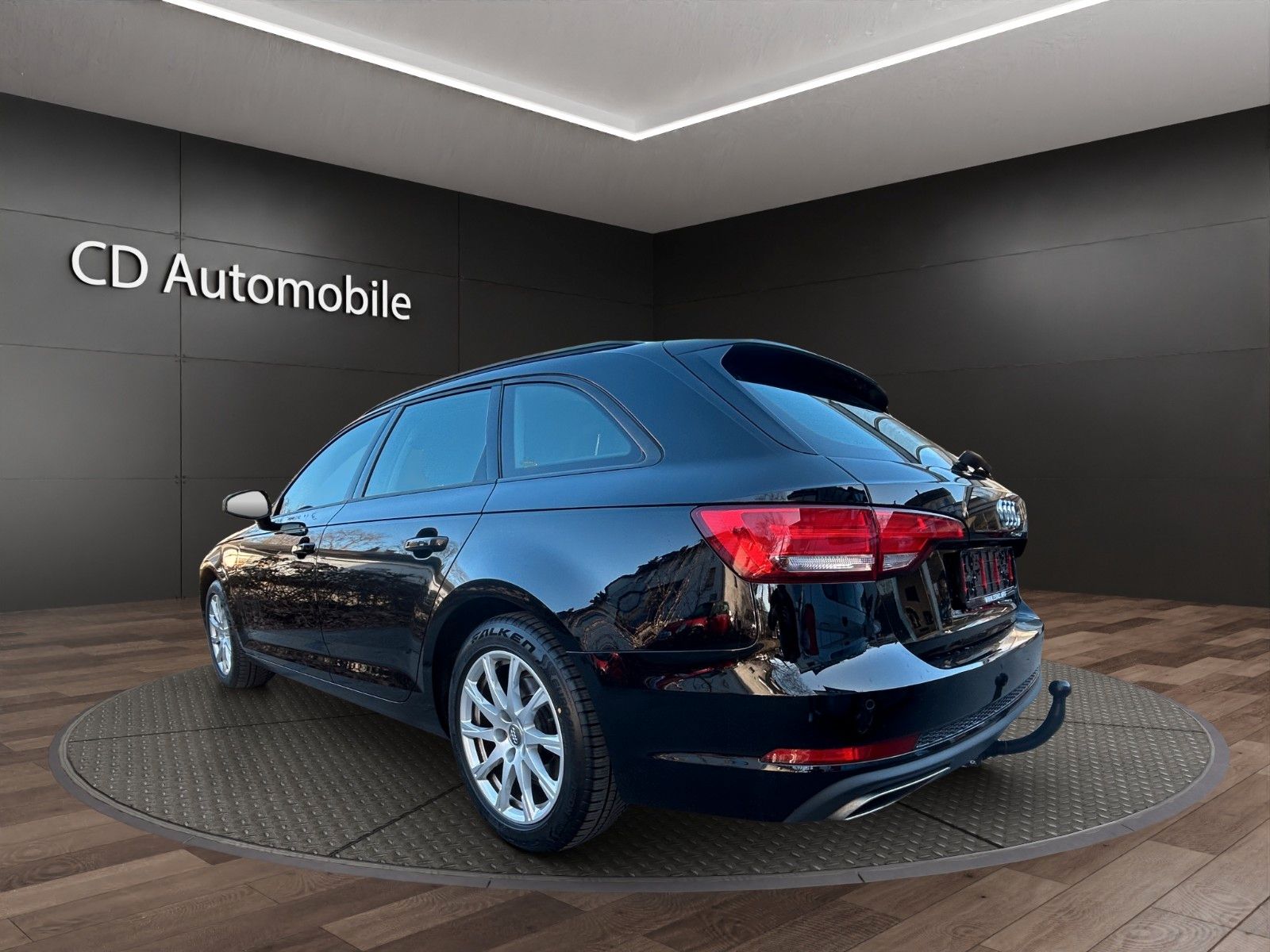 Fahrzeugabbildung Audi A4 Avant 35 TFSI Navi/Klimaaut./Siztheizung/AHK