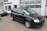 Volkswagen Touran 1.6 FSI Basis - Volkswagen Touran: Basis