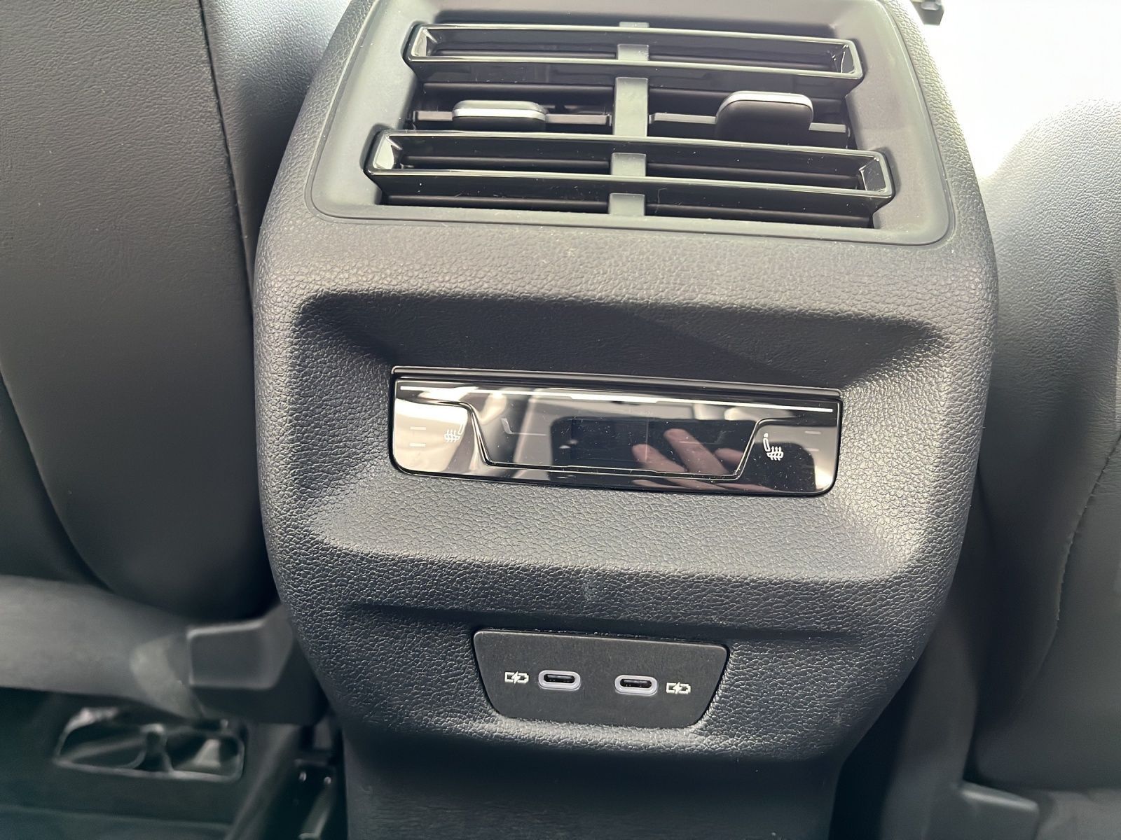 Volkswagen Tiguan - Bild 16