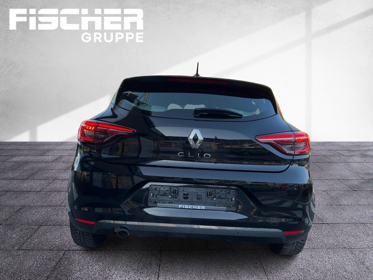 Fahrzeugabbildung Renault Clio Intens Tce 130 EDC SHZ 7" Kamera