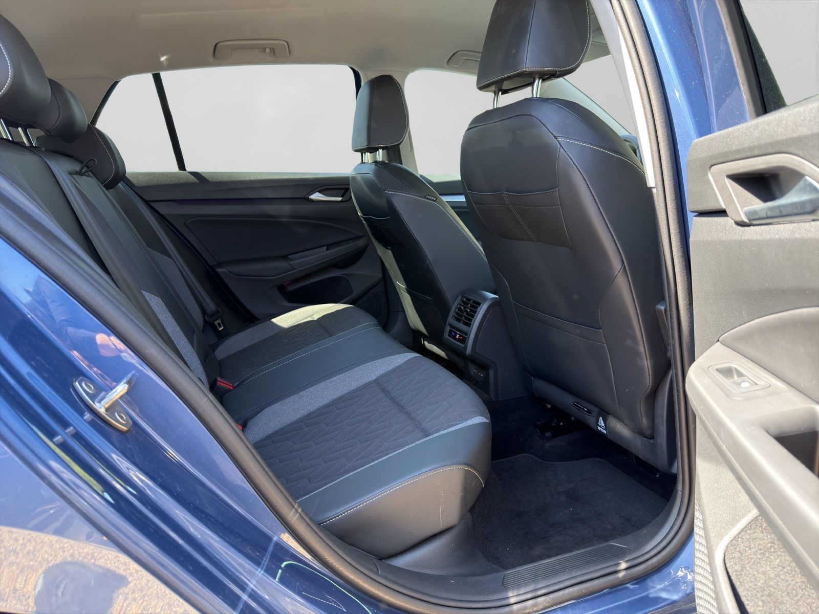 Volkswagen Golf - Bild 6