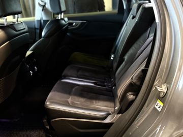 Audi Q7 - 8