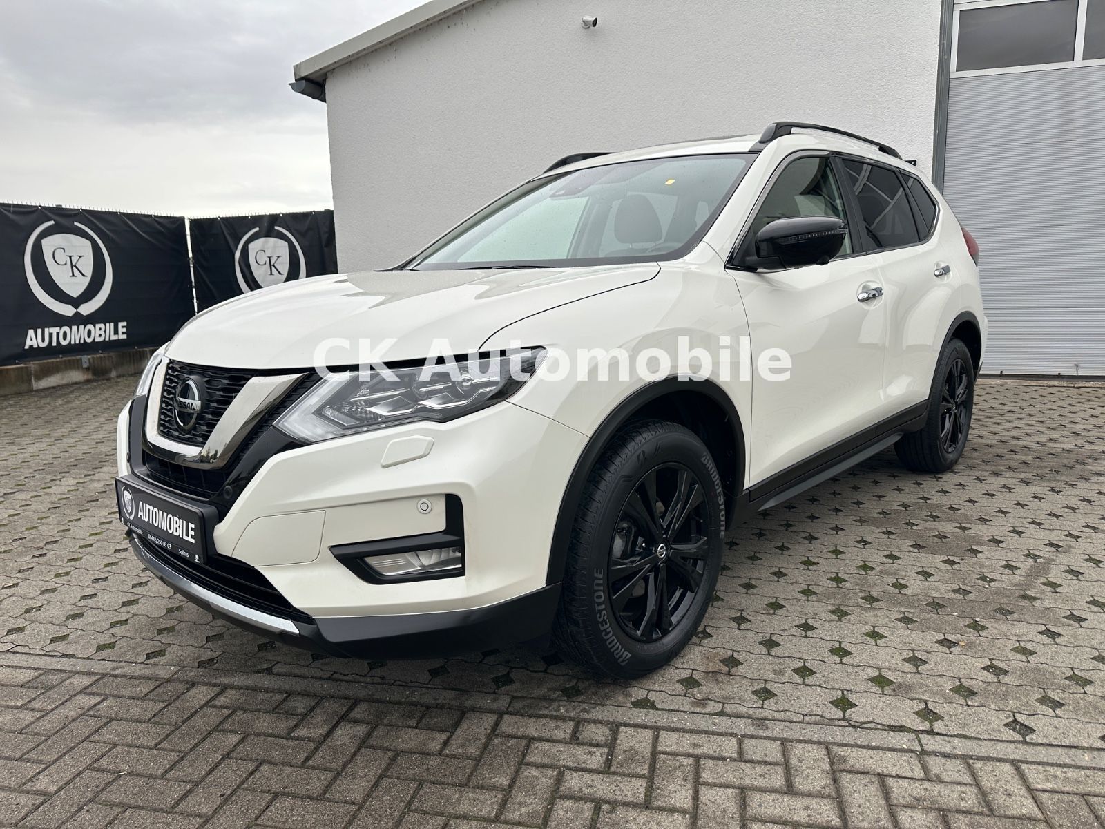 Fahrzeugabbildung Nissan X-Trail N-Design 1.3 DIG-T/Navi/Pano/LED/360°Kam