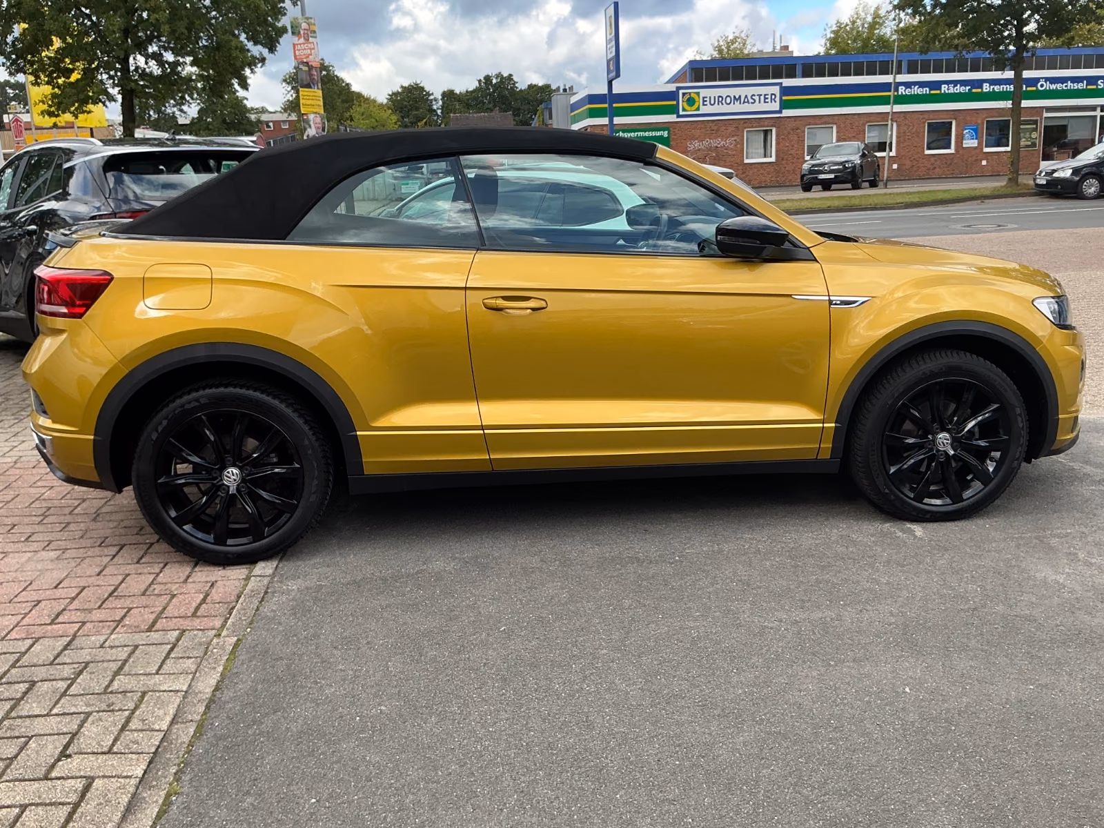 Volkswagen T-Roc Cabriolet R-Line DSG Carplay Navi Kamera, миниатюра 4