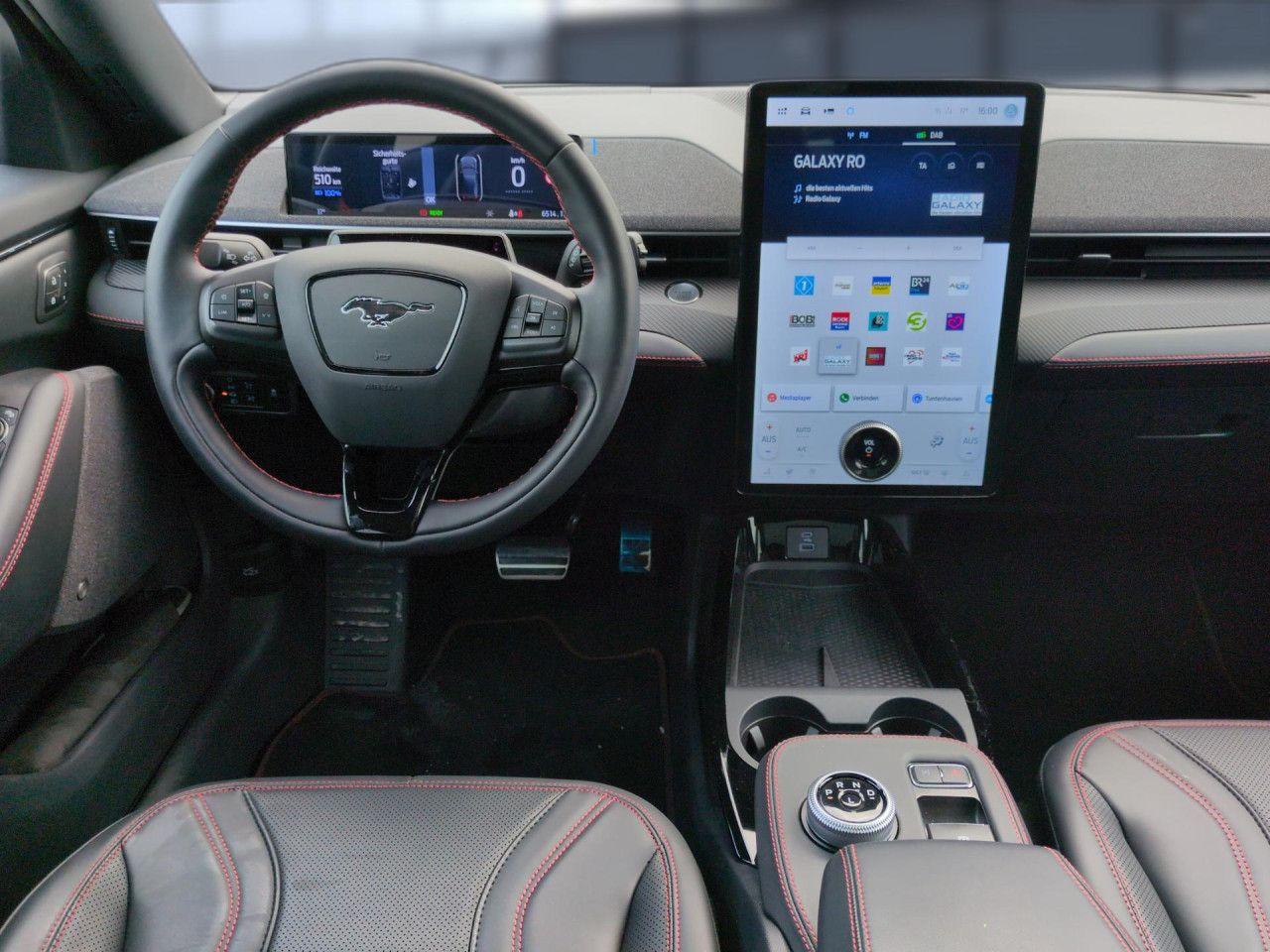 Ford Mustang Mach-E Crossover SUV Navi LED Vollleder