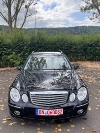 Mercedes E 220 - 4