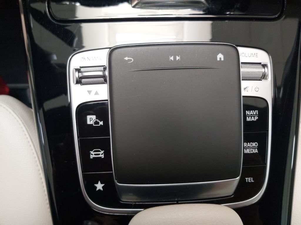 Mercedes-Benz A 220 4M DISTR. LEDER Progressive Multibeam