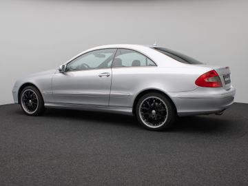 Fahrzeugabbildung Mercedes-Benz CLK 200 Coupe Kompressor Avantgarde Sitzhzg Temp
