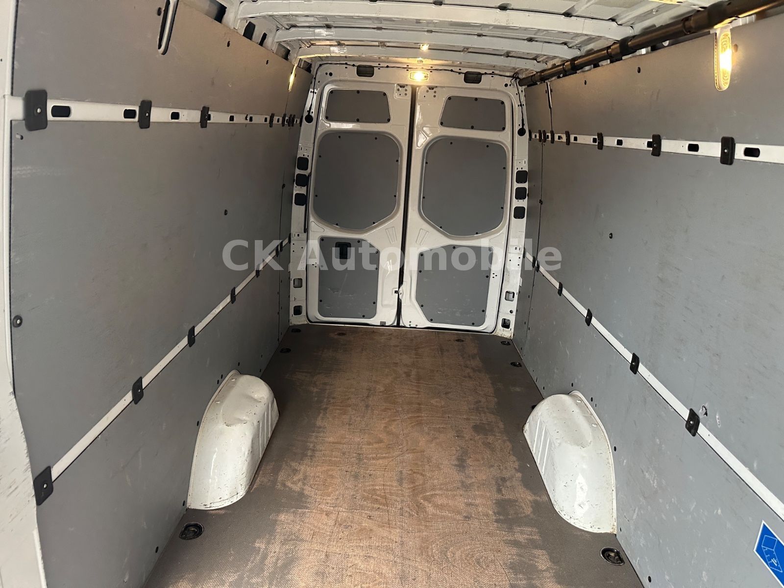Fahrzeugabbildung Mercedes-Benz Sprinter III Kasten 315 CDI RWD Jumbo XXL H2/L5