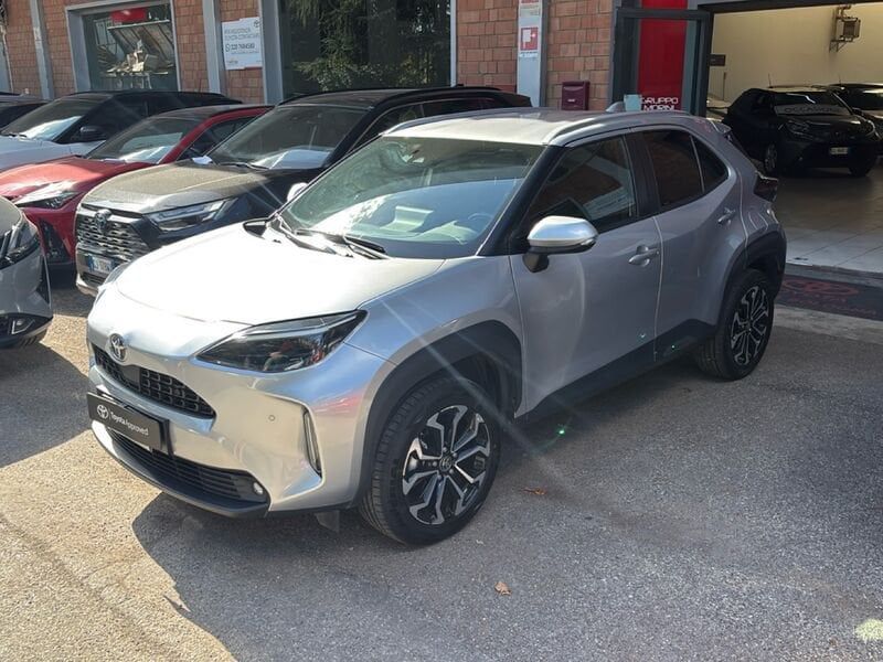 Other Toyota Yaris Cross 1.5H (116 CV) E-CVT Trend AWD imagem 3