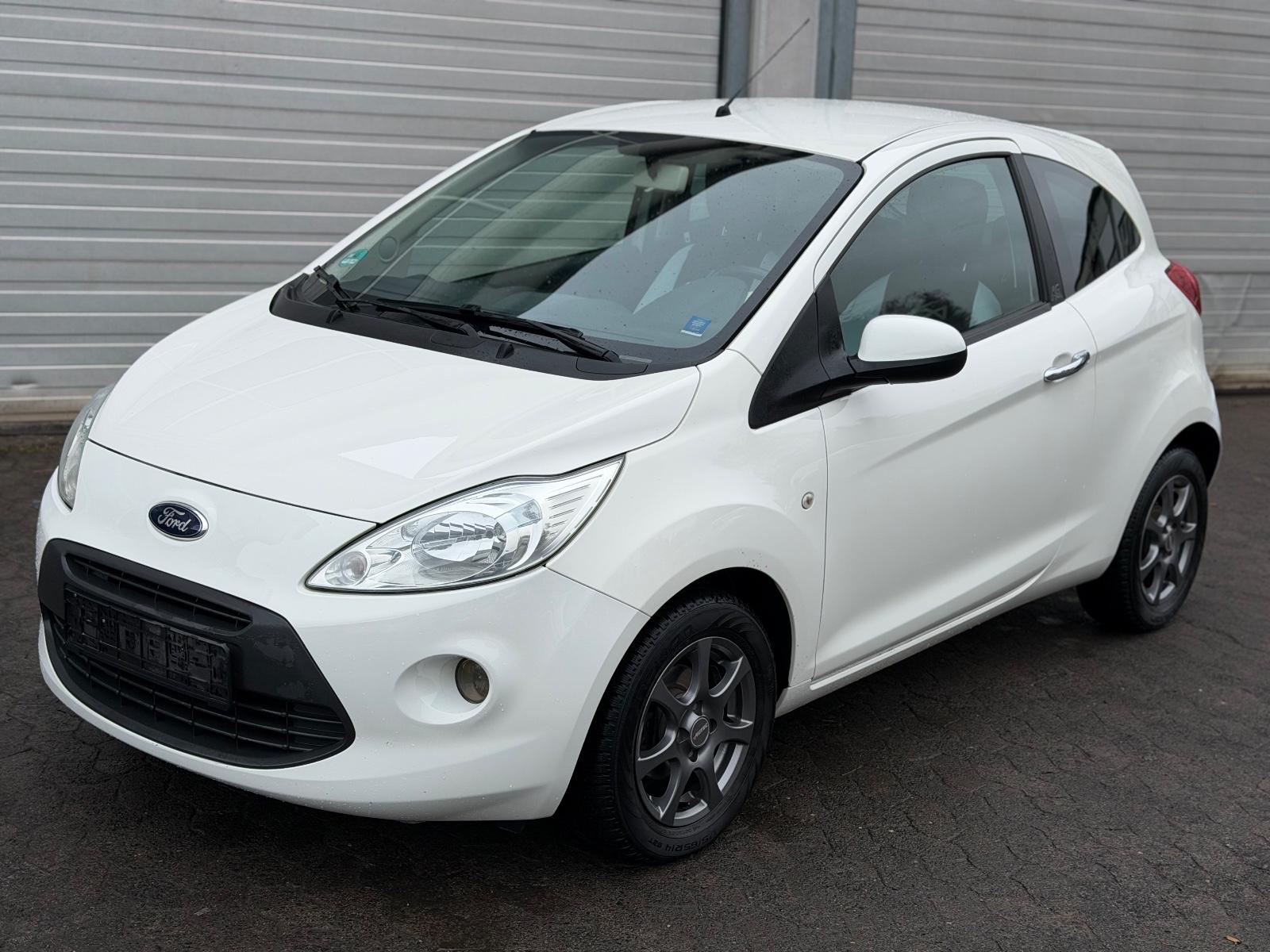 Ford Ka Titanium/ TÜV neu/ 1. Hand / Klimaanlage