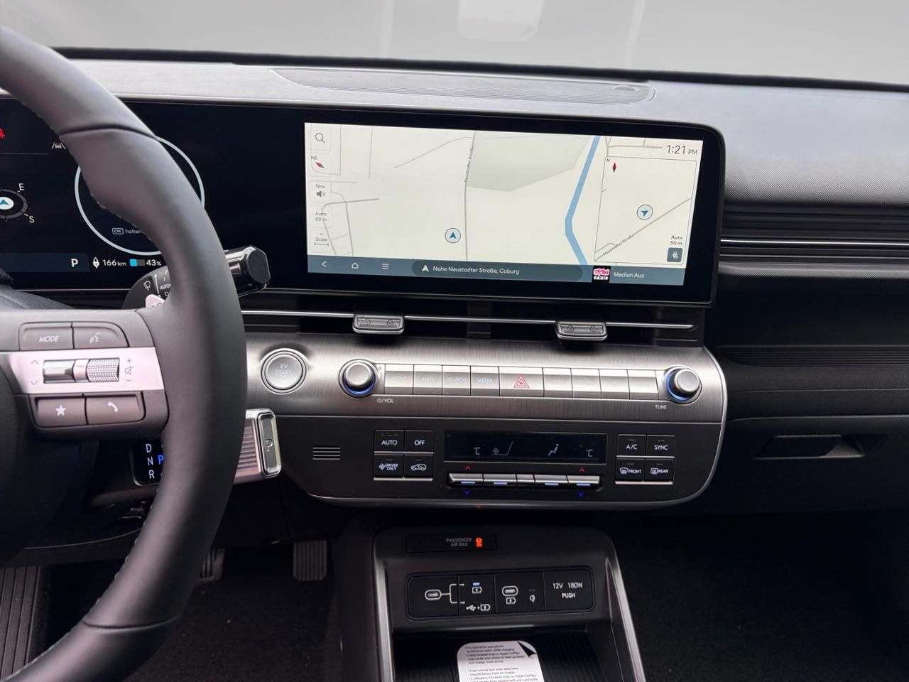 Fahrzeugabbildung Hyundai KONA TREND SHZ*LHZ*NAVI*CARPLAY*LM*ZV*
