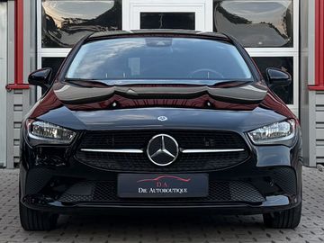 Mercedes CLA 250 Shooting Brake - 3