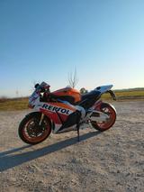 Honda CBR 1000RR  - HONDA ORANGE