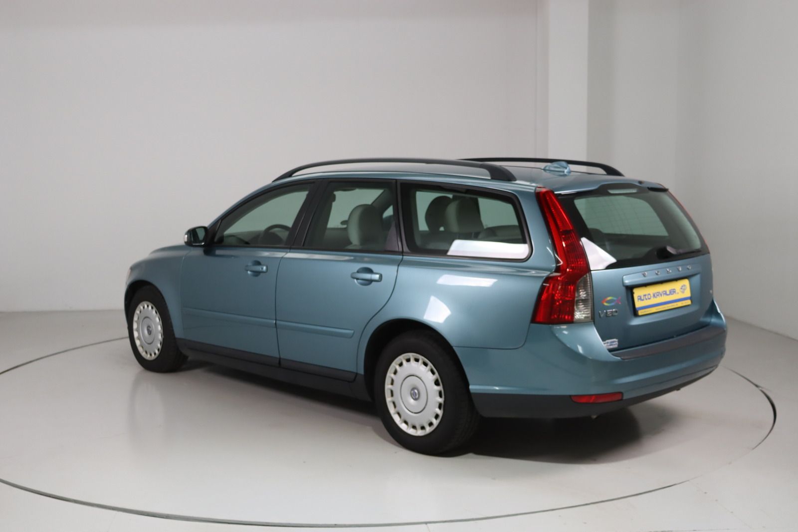 Fahrzeugabbildung Volvo V50 1.8 Klimaautom. * Bluetooth * Standhzg.