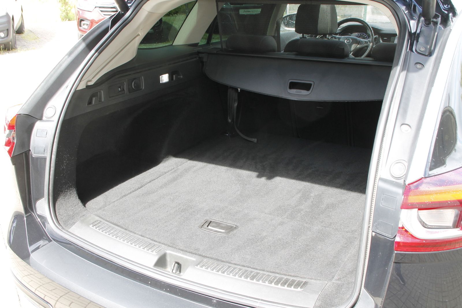Fahrzeugabbildung Opel Insignia 2.0 CDTI 4x4 Dynamic