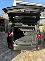 Jeep Renegade 1.3l T4-PHEV 177kW S 4xe Autom. S - Jeep Renegade Plug-in Hybrid (PHEV) Gebrauchtwagen