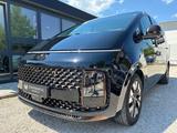Hyundai Staria Signature 4WD*7-Sitzer*360Kamera*Bose*ACC - Hyundai mit Diesel-Antrieb: Automatik