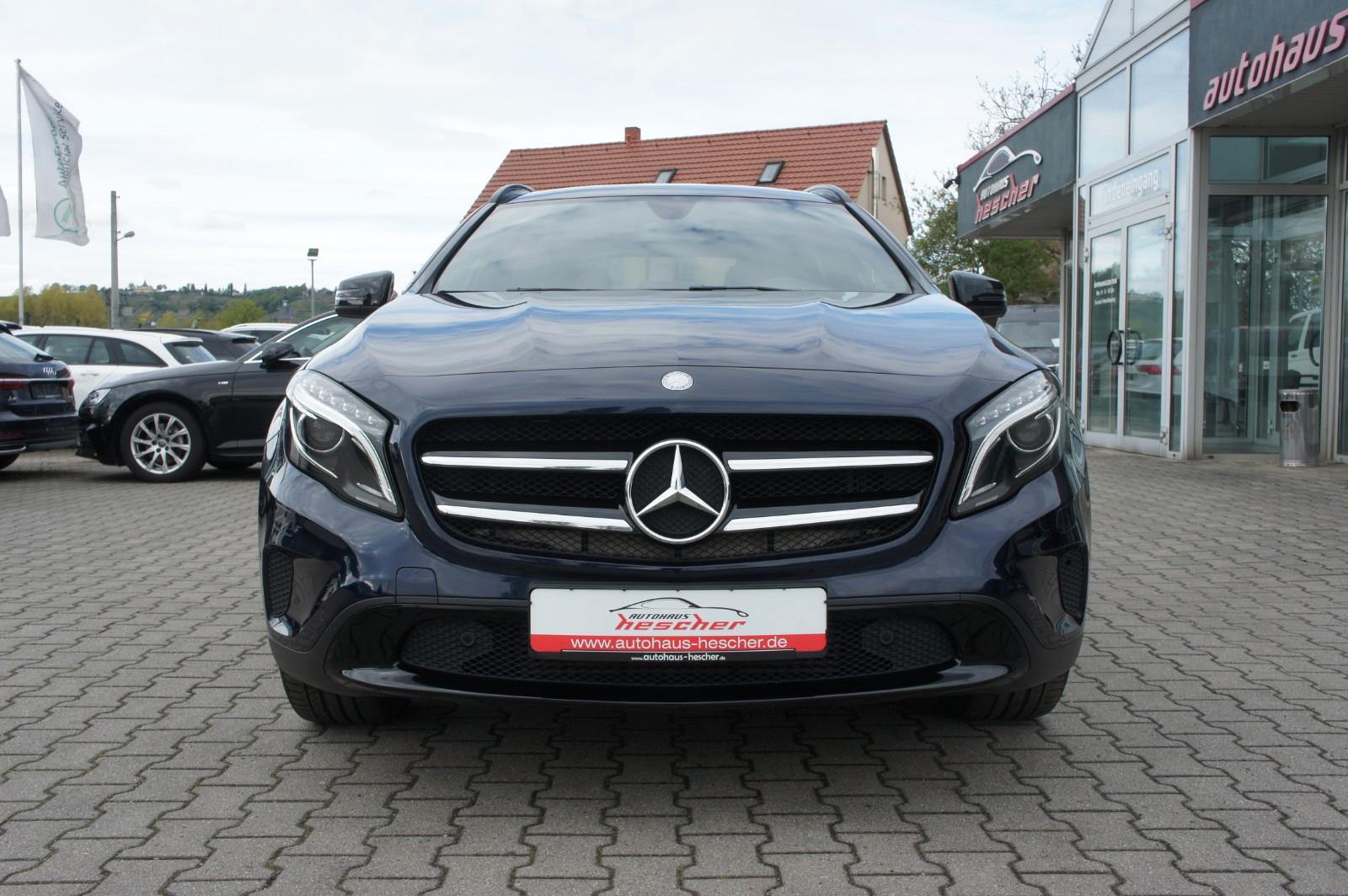 Mercedes-Benz GLA 200 Urban *BI-XENON*NAVI*KLIMA*PDC*SHZ*