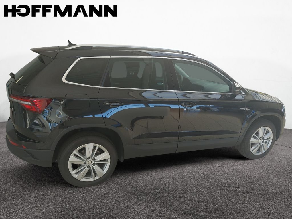 Fahrzeugabbildung SKODA Karoq 1.5 TSI DSG Selection AHZV,LED,Navi,SH