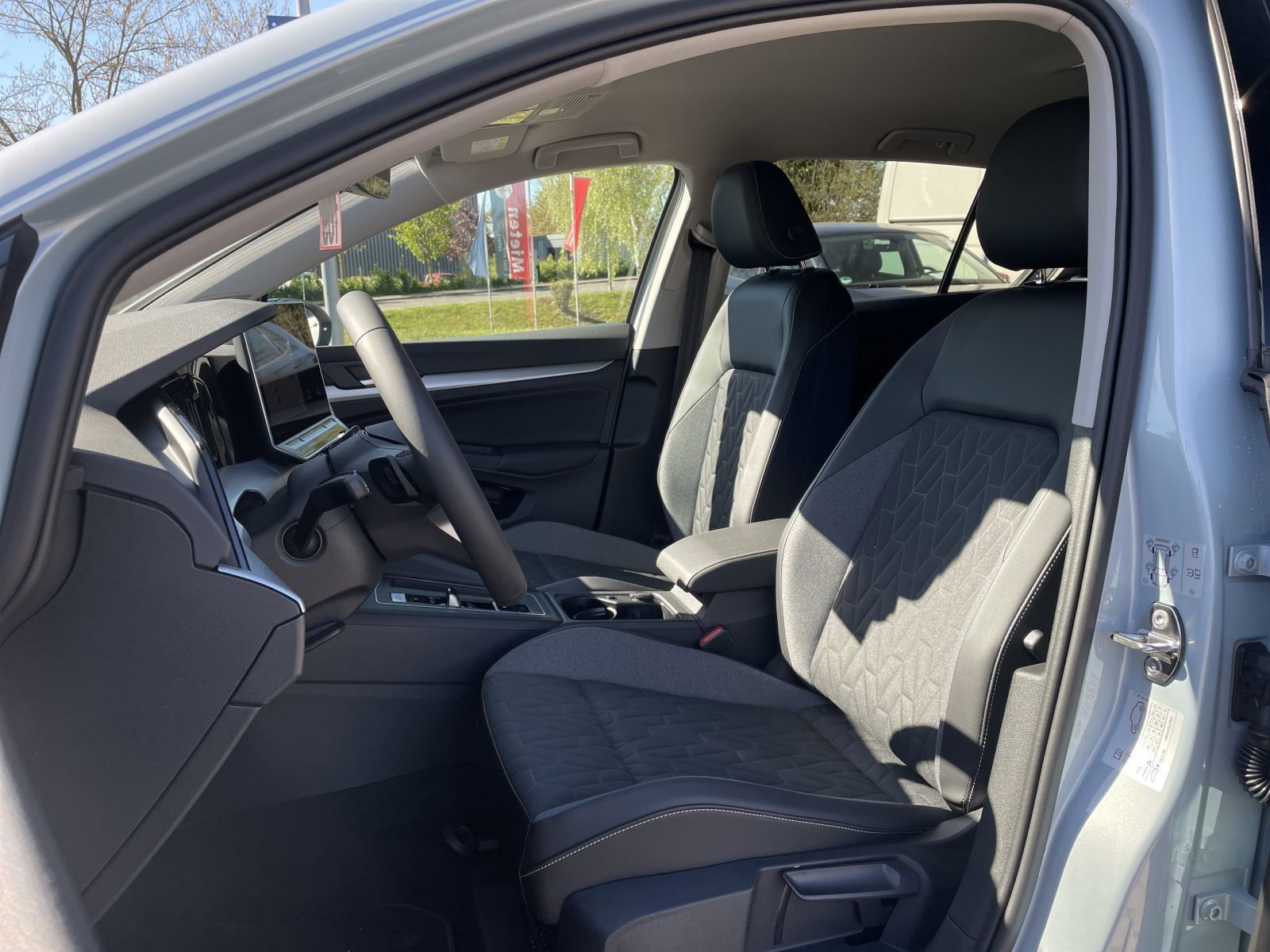 Volkswagen Golf - Bild 6