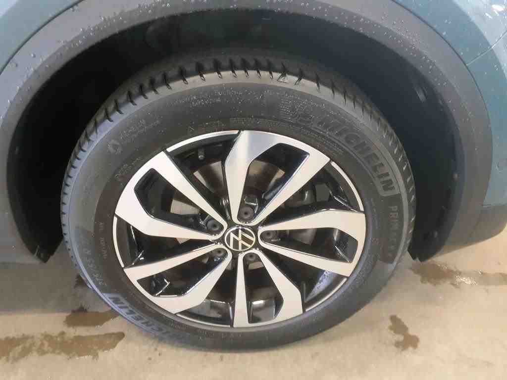 Volkswagen T-Roc Style 1.5 TSI Pano*Tempo*PDC*RFK*SH*Klima