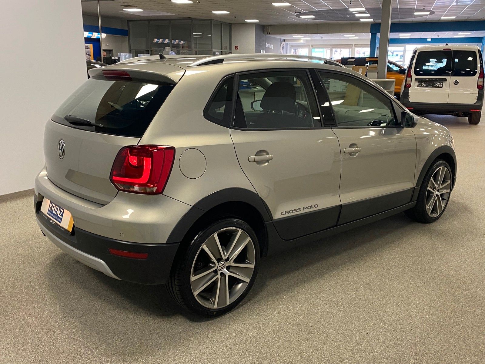 Fahrzeugabbildung Volkswagen Polo 1.2 TSI CrossPolo 1.Hand+17"Alu+CHECKHEFT++