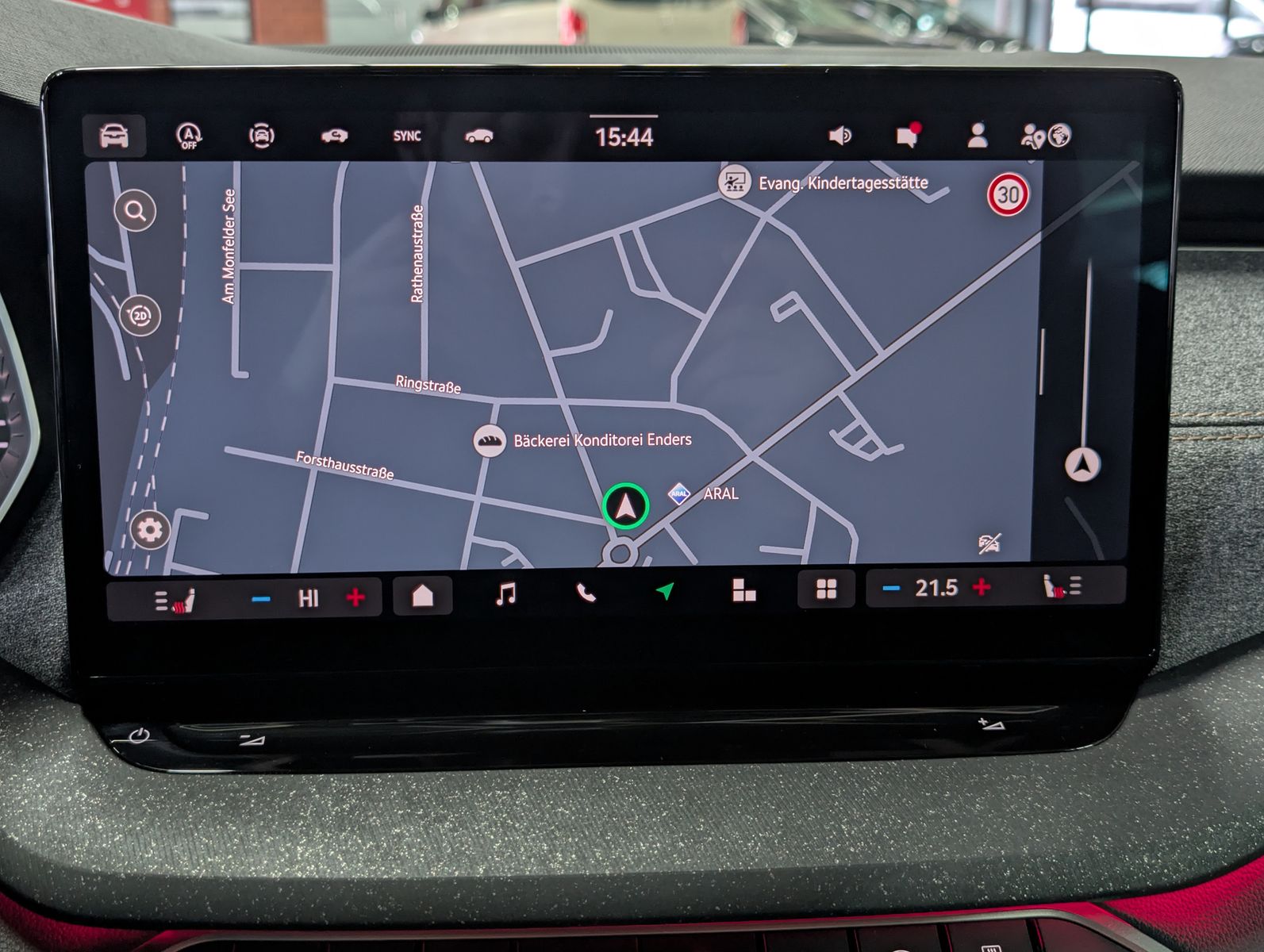 Fahrzeugabbildung SKODA Octavia 1.5 TSI mHEV Style ACC AHK 5J.-Garantie