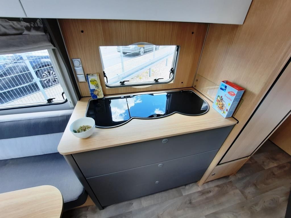 Fahrzeugabbildung LMC Tandero 480 D Verfüg./UltraHeat/Dusche