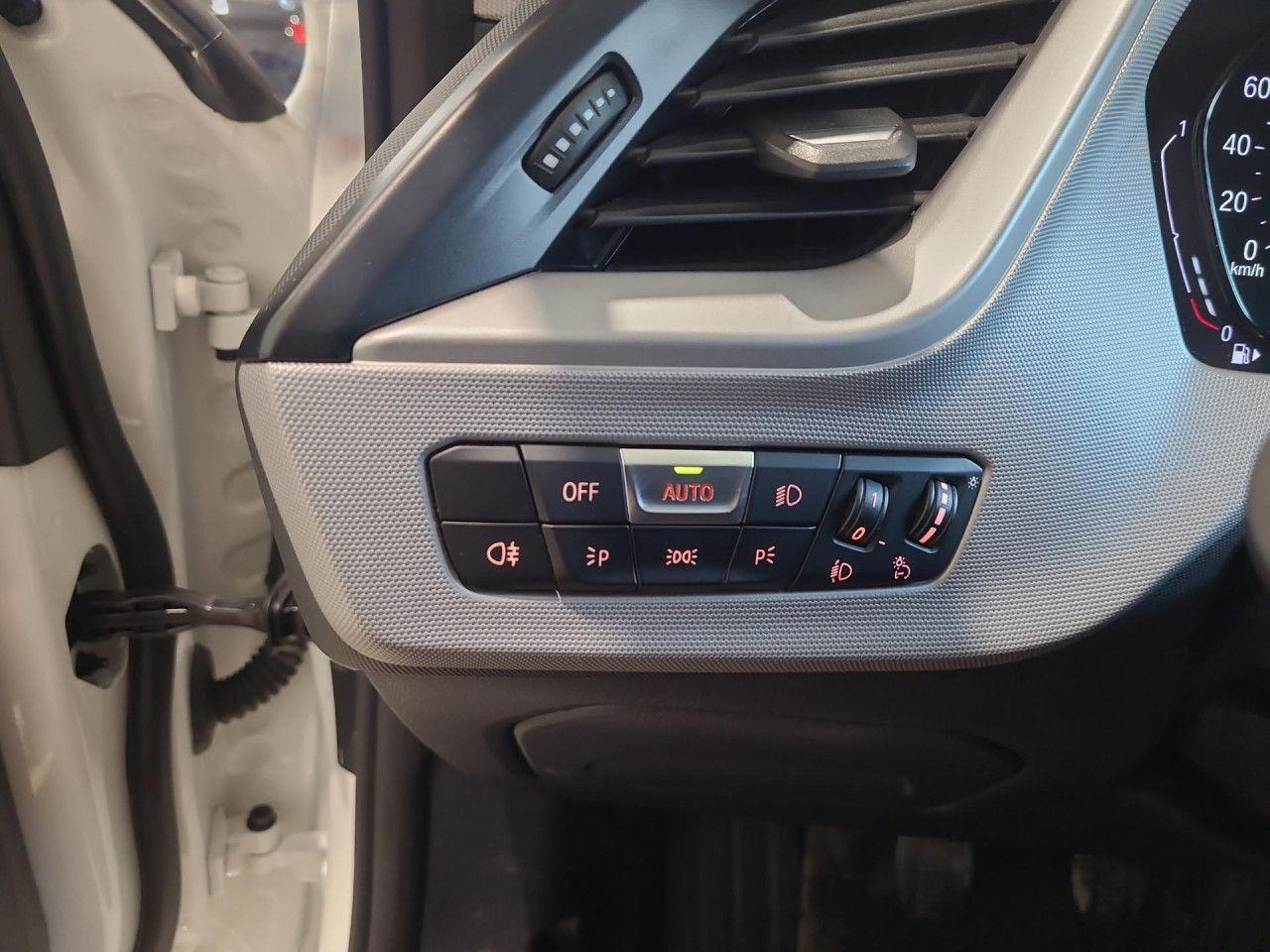 BMW 116 i Advantage 8-fach bereift Bluetooth LED, миниатюра 10