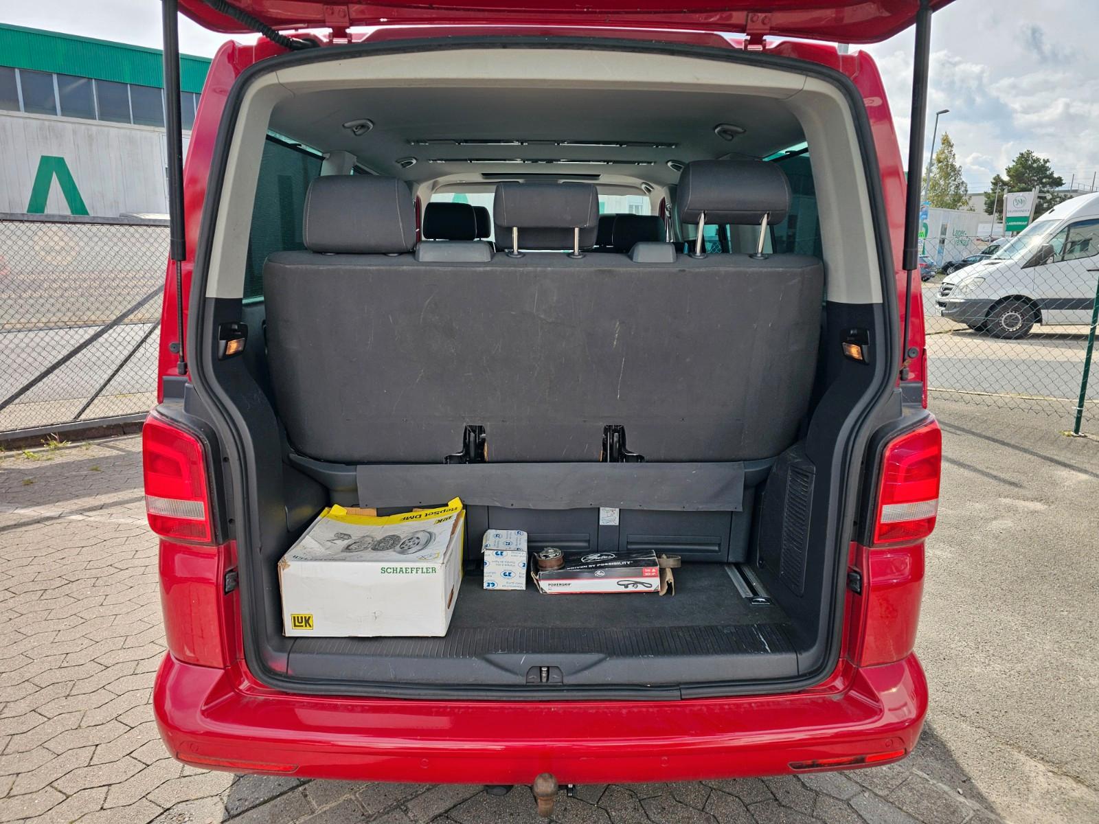 VOLKSWAGEN T5 MULTIVAN 2.0 TDI 140CH - BVM - CHAUFFAGE AUXILLIAIRE - TOIT OUVRANT - 1ERE MAIN - DISTRIBUTION NEUVE