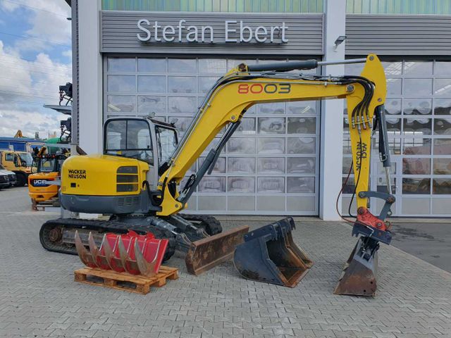 Wacker 8003 / MS08 / nur 4.035h / 2014 / Löffelpaket