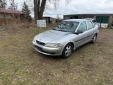 Opel Vectra B Automatik - Opel Vectra aus 1999: B