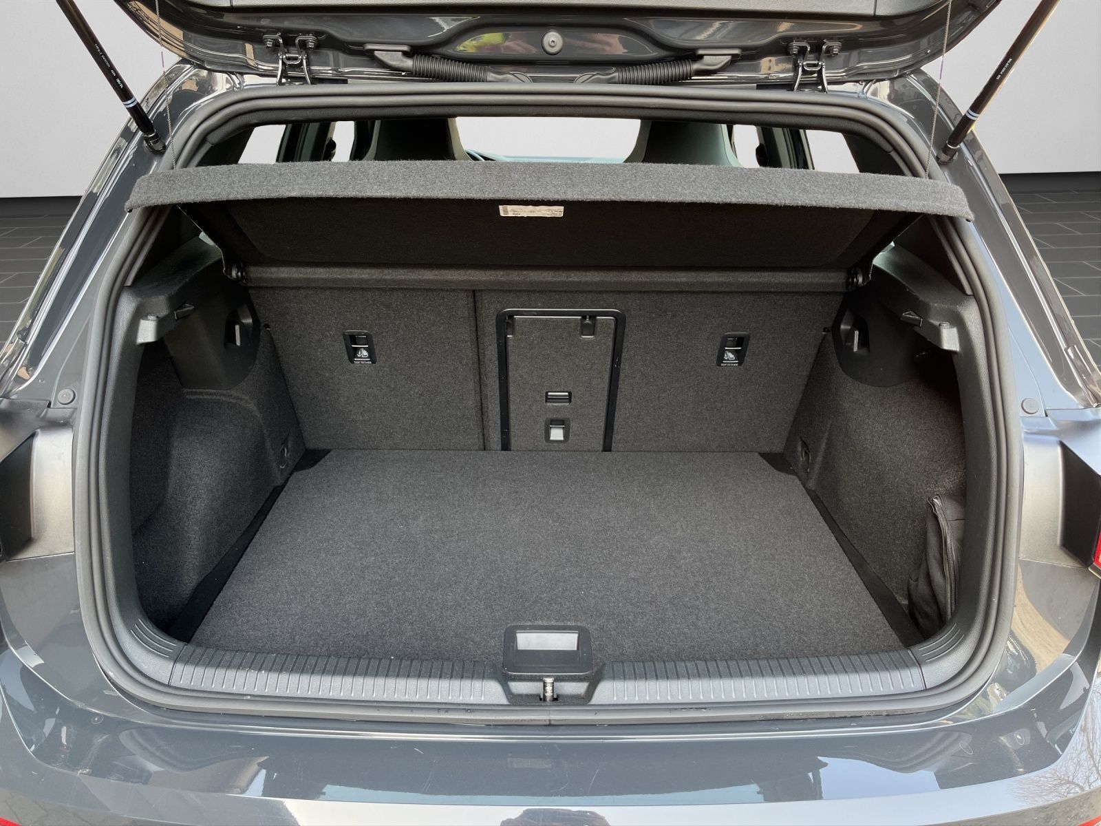 Volkswagen Golf - Bild 16