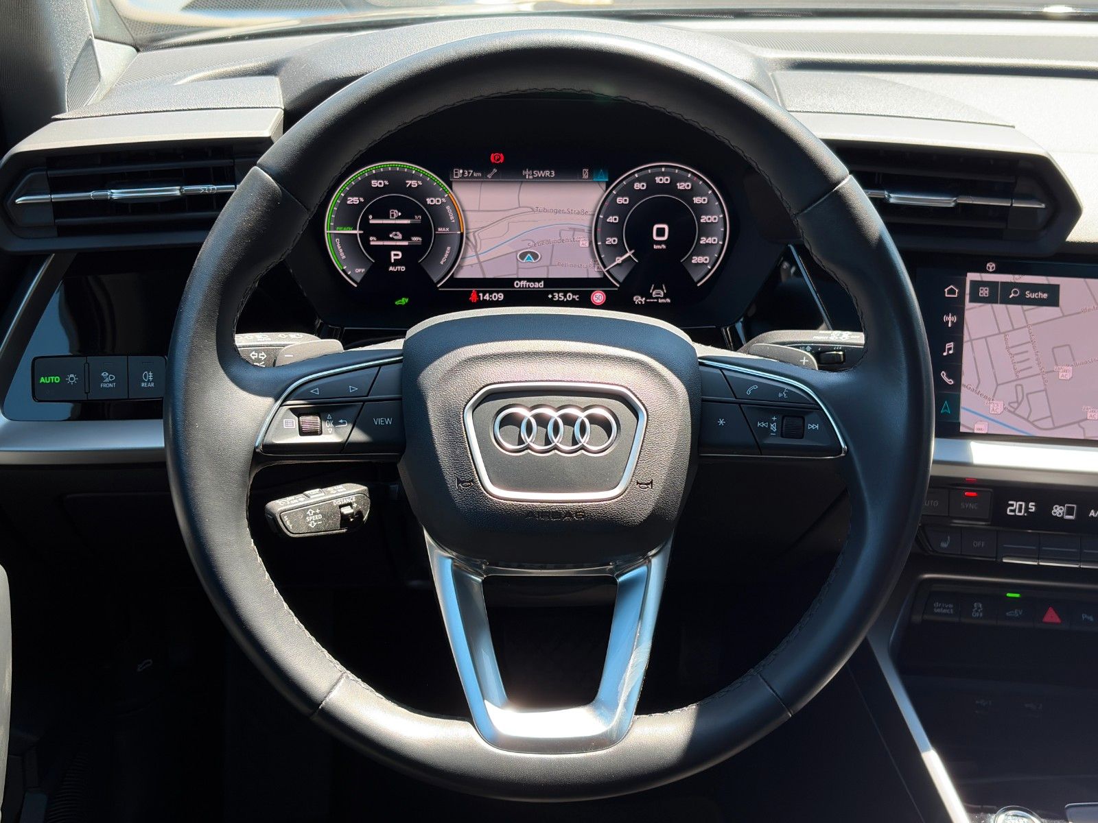 Fahrzeugabbildung Audi A3 Sportback 40 TFSIe Schiebedach KZG ACC CAM