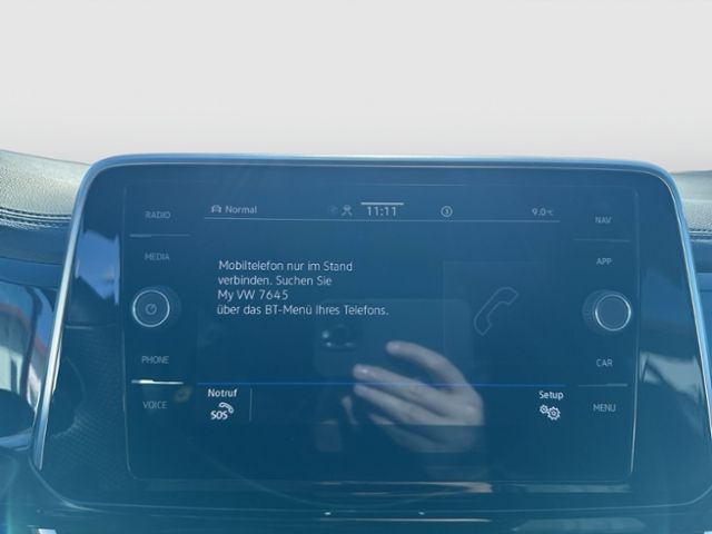 T-Roc R-LINE 1.5 TSI DSG PANO NAVI REAR VIEW AHK