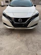 Nissan Leaf Ze1 - Nissan Leaf: Kleinwagen