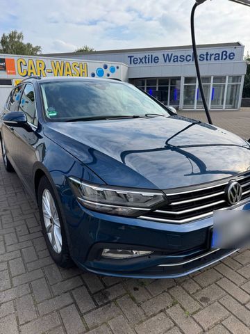 VW VW Passat B8 Variant 2.0 TDI DSG 150PS/ Ca...