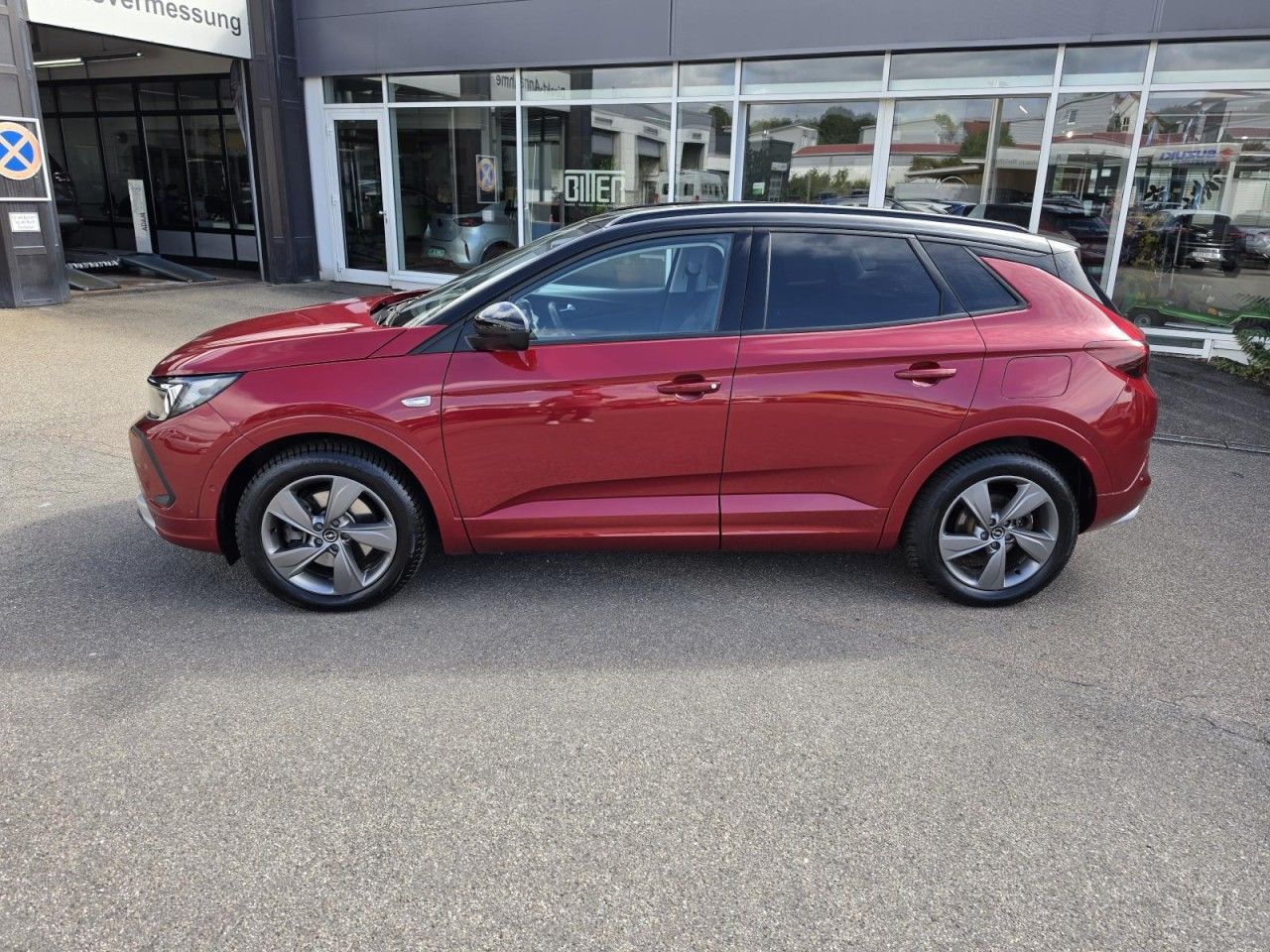 Opel Grandland Ultimate 1,6 AT+AHK+NAVI+SHZ+RFK+ACC imagem 2