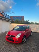 Suzuki Swift (Getriebe Neu,Steuerkette Neu... - Suzuki Swift in Braunschweig