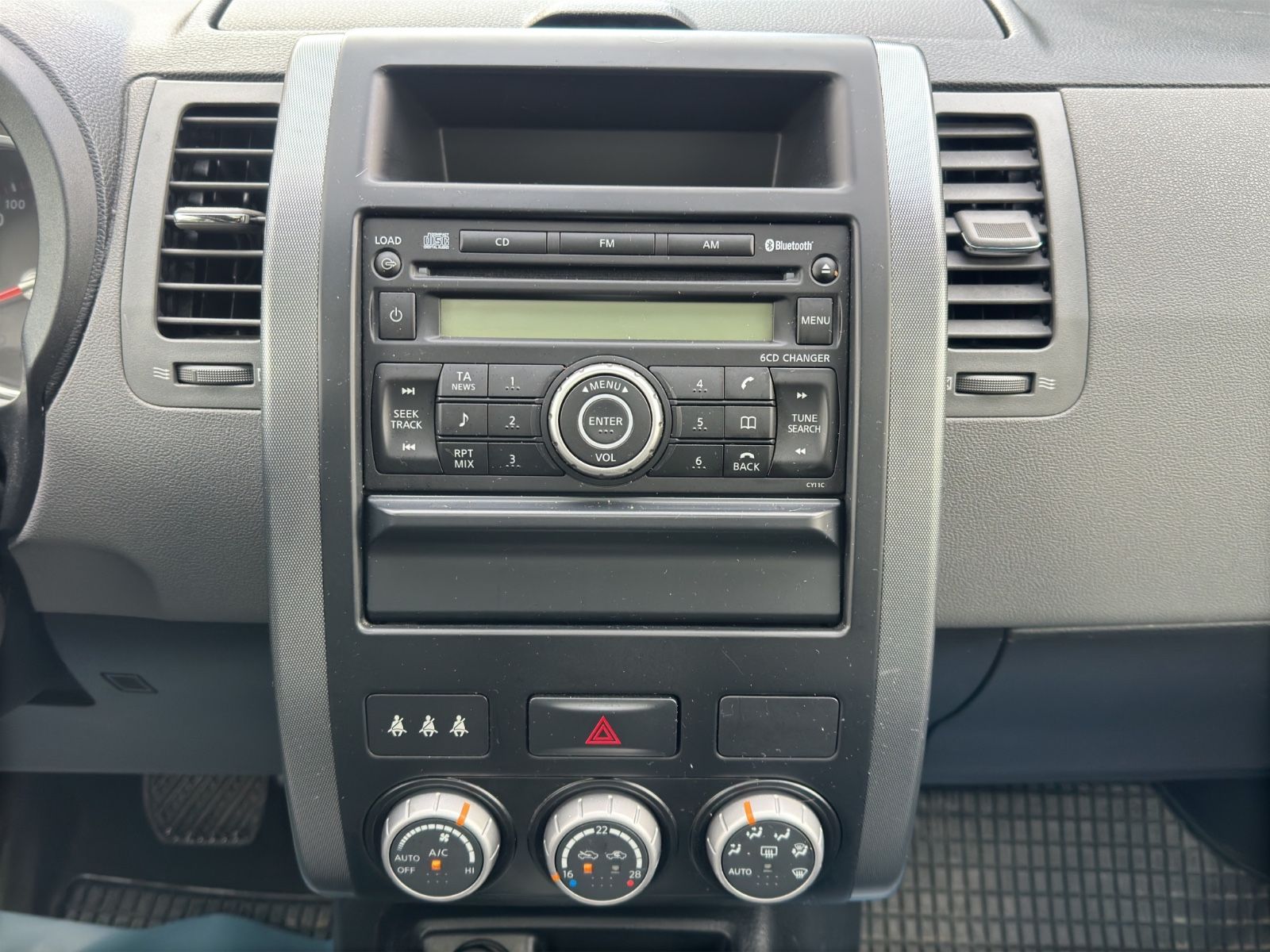 Fahrzeugabbildung Nissan X-Trail LE 4X4 /AHK/Schiebedach/Leder