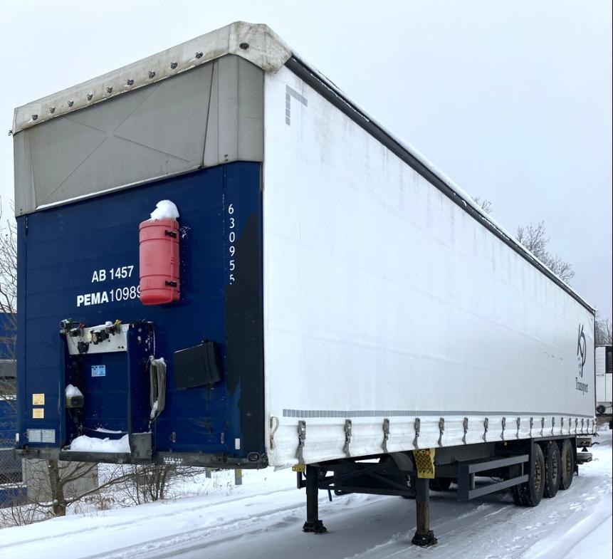 Schmitz Cargobull Trailer Curtainsider Lifting + Sliding Roof Stra