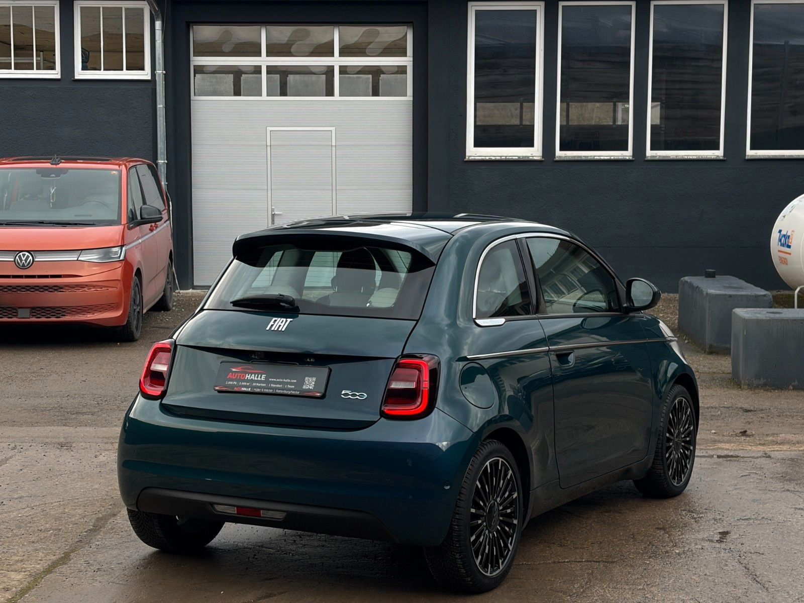 Fahrzeugabbildung Fiat 500e La Prima by Bocelli Leder CarPlay ACC CAM