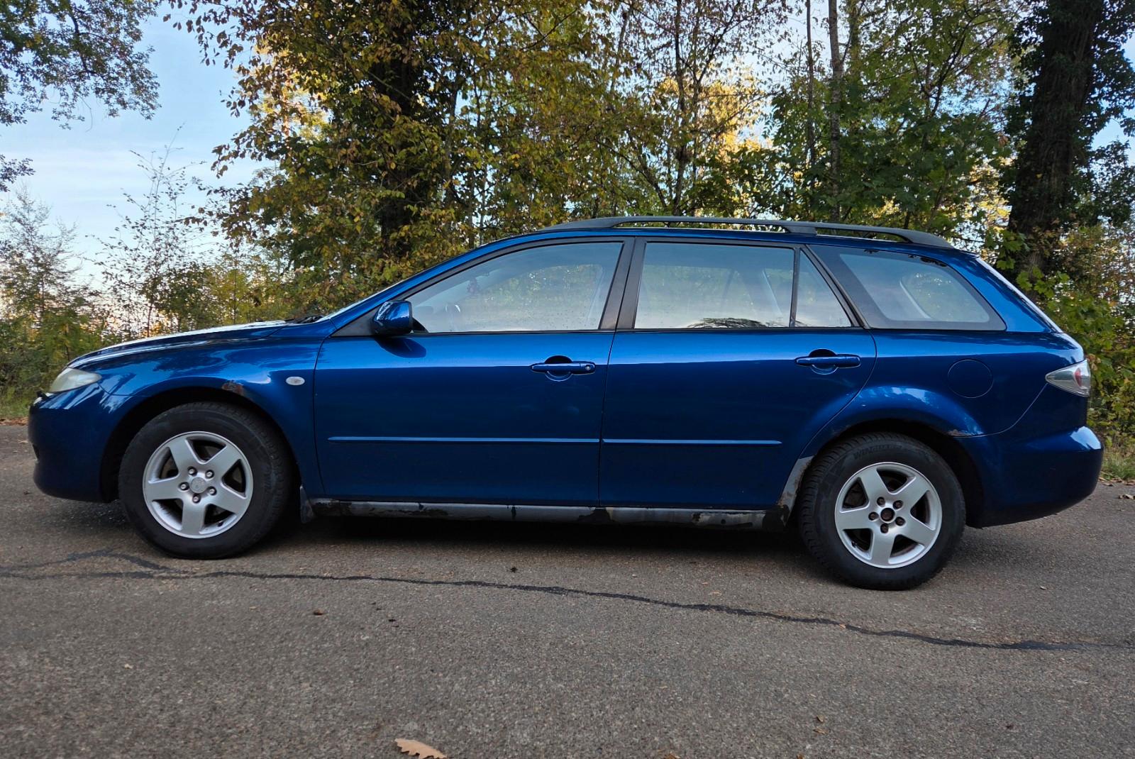 Mazda 6 2004 — салон